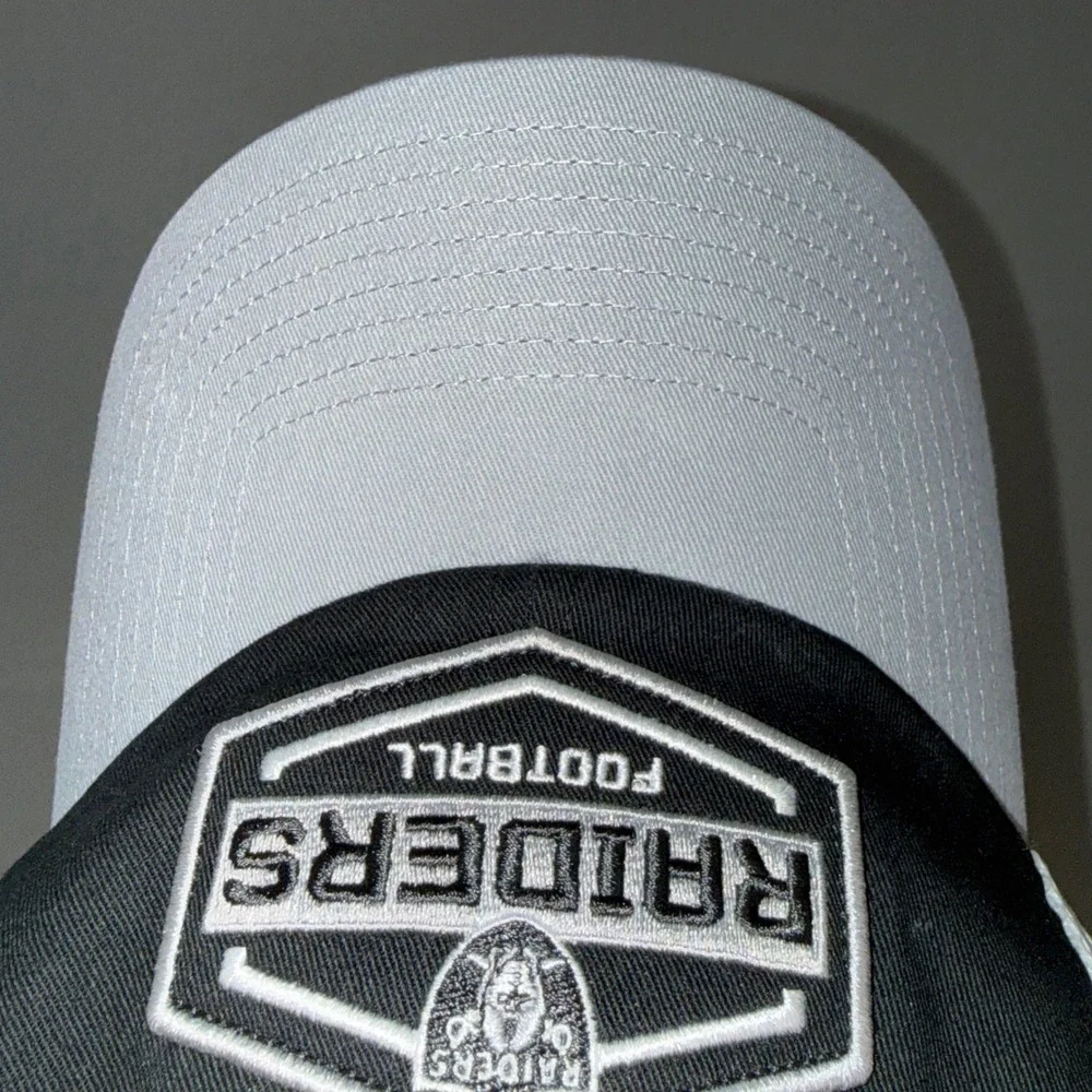 Fanatics NFL Las Vegas Raiders Trucker Hat Black White Mesh Snapback Cap Mens